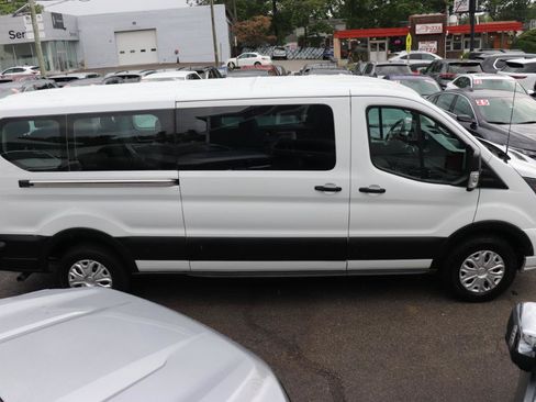 Used 2024 Ford Transit 350 XLT RWD image 6