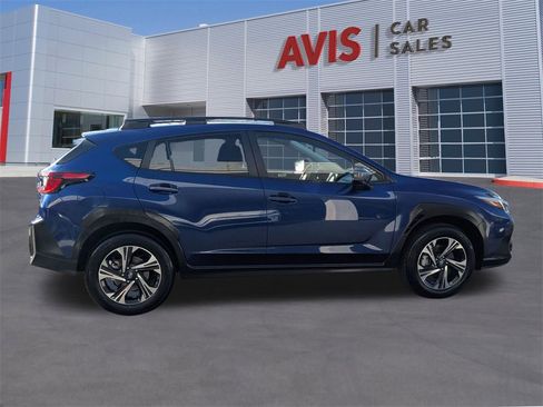 Used 2024 Subaru Crosstrek 2.0i Premium image 5