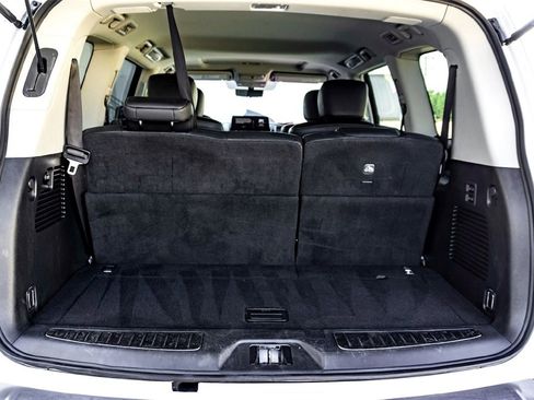 Used 2024 INFINITI QX80 Luxe image 30