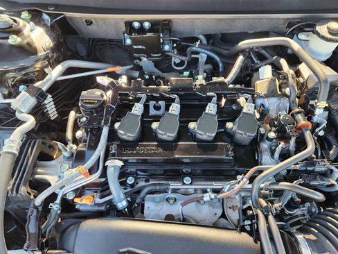 Certified 2024 Honda Accord EX image 31