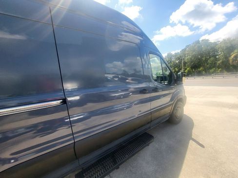 Used 2020 Ford Transit 250 148 High Roof Extended RWD image 28