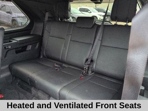 Used 2026 Toyota Sequoia Platinum AWD/4WD image 14
