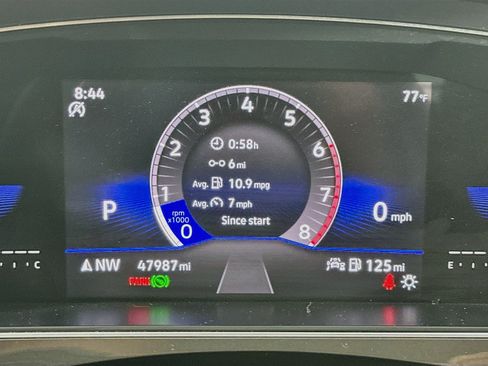 Used 2023 Volkswagen Tiguan SE R-Line FWD image 18