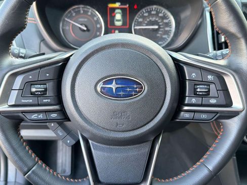 Used 2023 Subaru Crosstrek 2.5i Limited w/ Moonroof Package AWD/4WD image 16