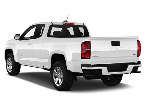 Used 2022 Chevrolet Colorado LT w/ Fleet Safety Package RWD image 2