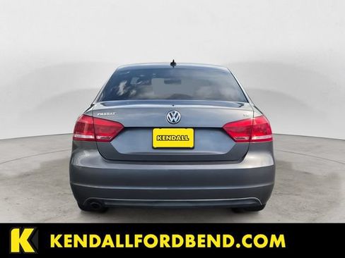 Used 2013 Volkswagen Passat 2.5 SE FWD image 6