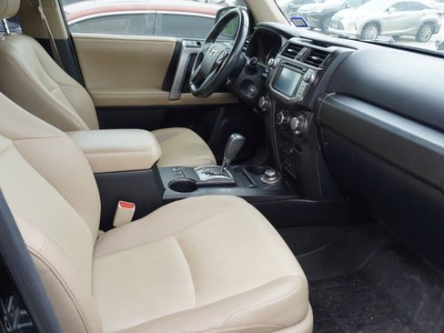 Used 2014 Toyota 4Runner SR5 Premium AWD/4WD image 8
