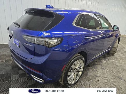Used 2024 Buick Envision Avenir AWD/4WD image 12