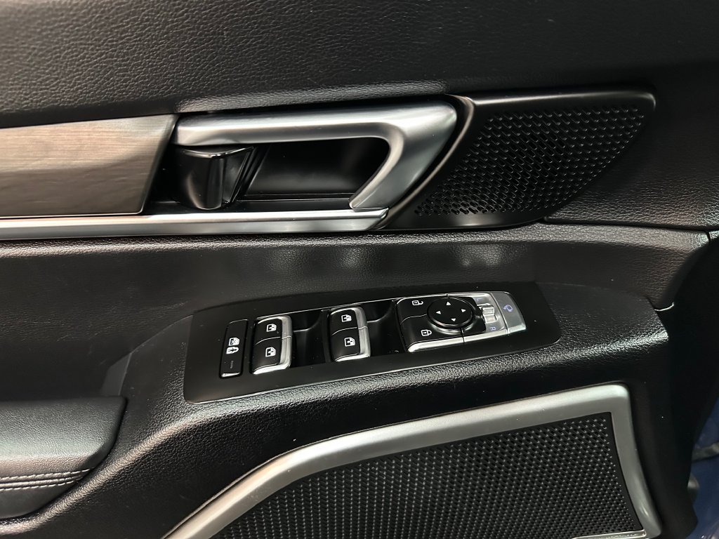 Used 2024 Kia Telluride EX X-Line AWD/4WD image 18