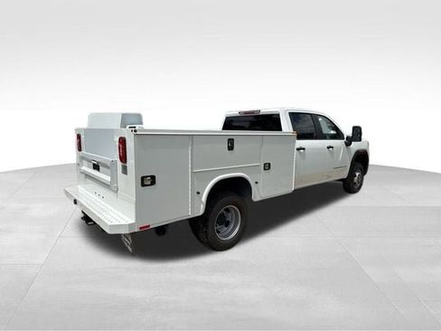 New 2025 GMC Sierra 3500 Pro w/ Convenience Package AWD/4WD image 4