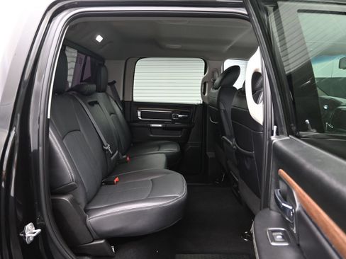 Used 2018 RAM 2500 Laramie w/ Off Road Package AWD/4WD image 12