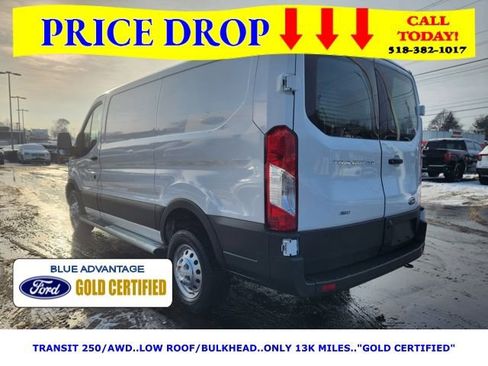 Certified 2024 Ford Transit 250 Low Roof AWD w/ Exterior Upgrade Package image 6