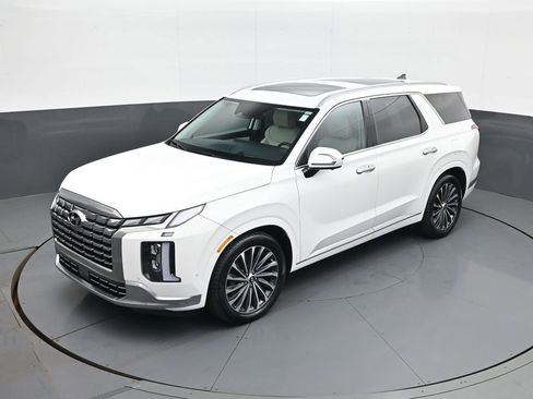 Used 2023 Hyundai Palisade Calligraphy FWD image 14