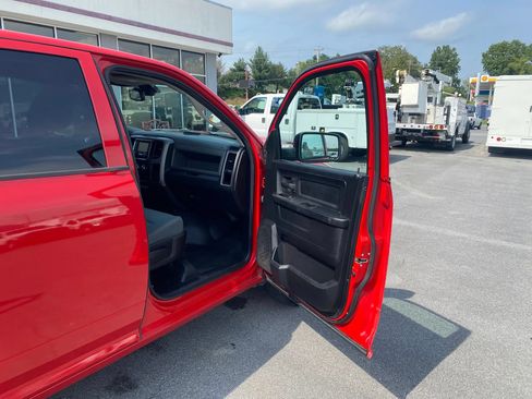 Used 2016 RAM 1500 Tradesman w/ Popular Equipment Group AWD/4WD image 18