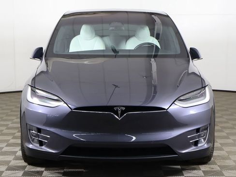 Used 2020 Tesla Model X Long Range image 10