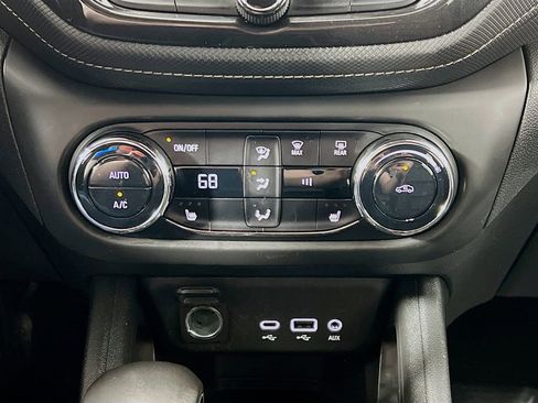 Used 2023 Chevrolet TrailBlazer ACTIV w/ Convenience Package image 15