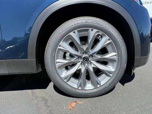 Used 2026 MAZDA CX-90 3.3 Turbo w/ Preferred Package image 10