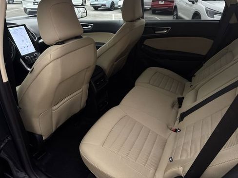 Used 2022 Ford Edge SEL w/ Convenience Package AWD/4WD image 21
