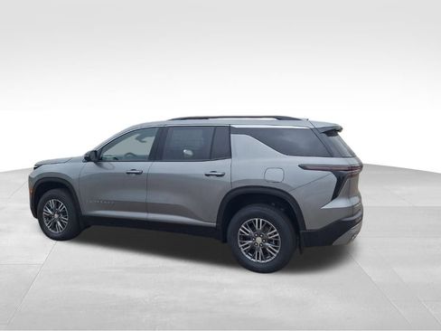 New 2026 Chevrolet Traverse LT w/ Driver Confidence Package image 14