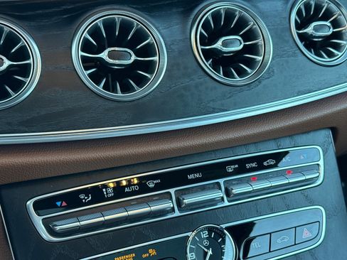 Used 2018 Mercedes-Benz E 400 Coupe image 27