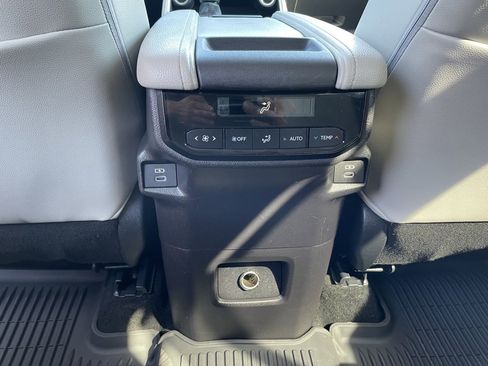 Certified 2025 Toyota Grand Highlander AWD image 20