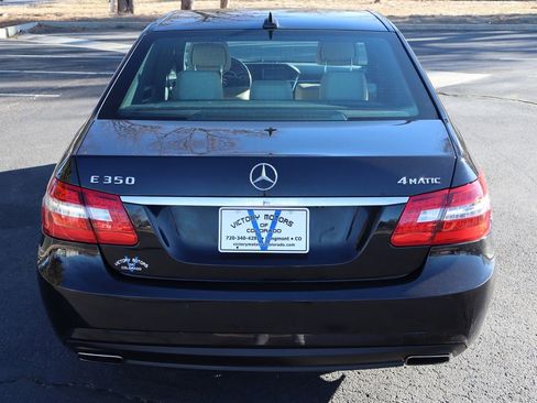 Used 2011 Mercedes-Benz E 350 4MATIC image 6