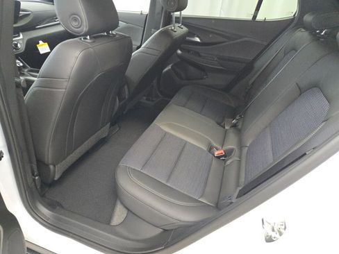 New 2026 Buick Envista Sport Touring w/ Convenience I Package FWD image 19