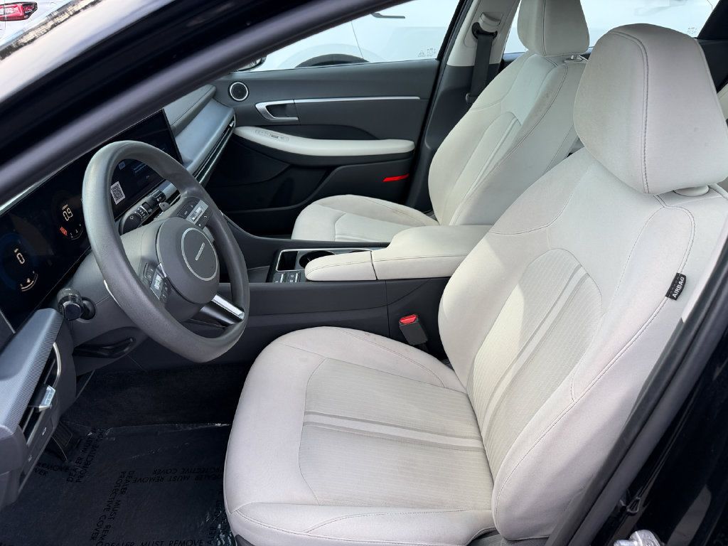 Used 2024 Hyundai Sonata SEL FWD image 12