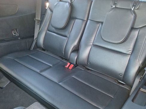 Used 2022 Ford Explorer ST w/ Equipment Group 401A AWD/4WD image 18