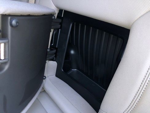 Used 2024 Chevrolet Silverado 1500 LTZ w/ Technology Package image 21