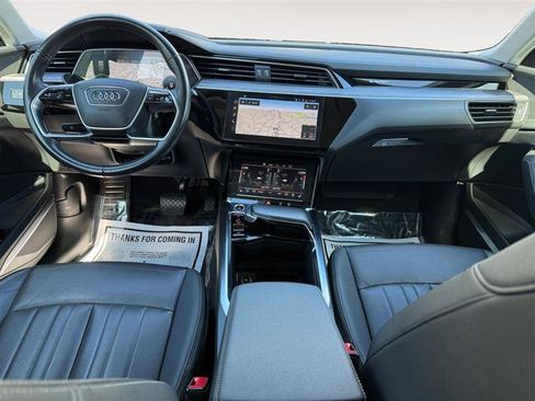 Used 2021 Audi e-tron Premium Plus w/ Premium Plus Package image 11