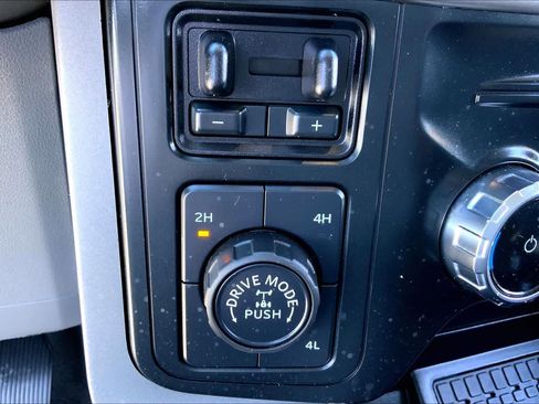 Used 2024 Ford F150 XLT w/ Equipment Group 302A MID image 31