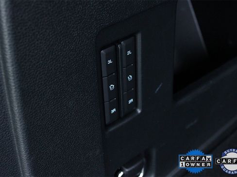 Used 2021 Ford Expedition XLT image 11