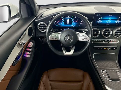 Certified 2022 Mercedes-Benz GLC 300 image 10