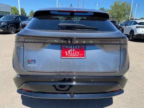 Used 2025 Nissan Ariya FWD image 4