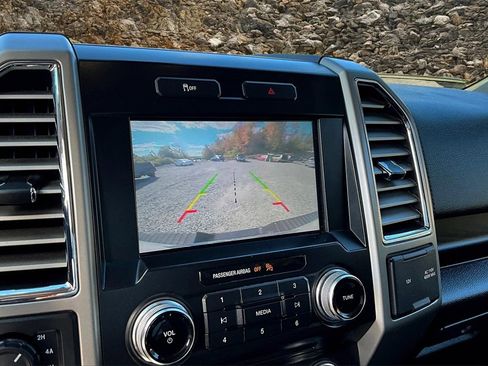 Used 2016 Ford F150 Lariat w/ Equipment Group 502A Luxury image 19