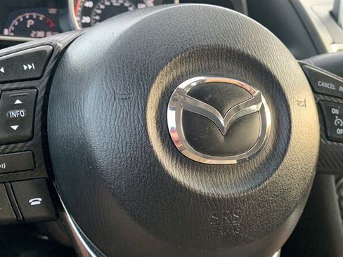 Used 2016 MAZDA MAZDA3 i Touring w/ Popular Equipment Package FWD image 11