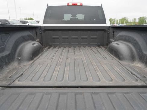 Used 2024 RAM 2500 Big Horn AWD/4WD image 15