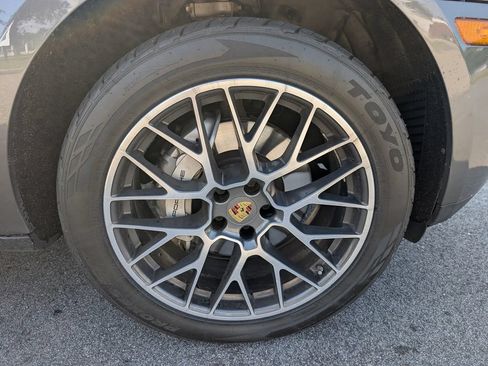 Used 2018 Porsche Macan S AWD/4WD image 11