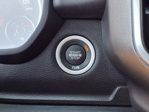 Used 2023 RAM 1500 Big Horn image 15