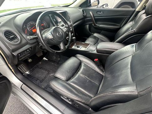 Used 2011 Nissan Maxima 3.5 SV w/ Premium Pkg FWD image 18