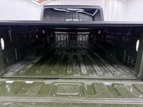 Used 2021 Jeep Gladiator Sport AWD/4WD image 14