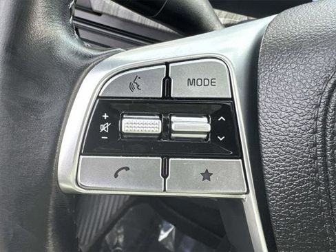 Used 2023 Kia Telluride EX w/ EX Captain's Chair Package image 23