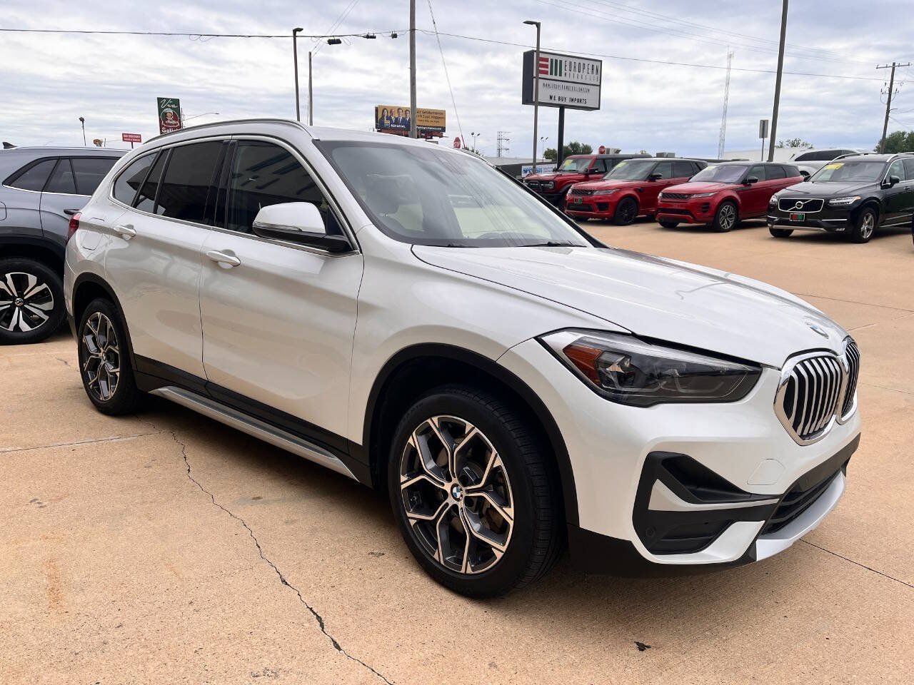 Used 2022 BMW X1 xDrive28i w/ Premium Package AWD/4WD image 6