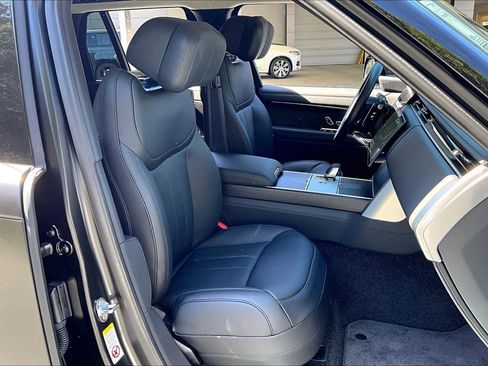 New 2026 Land Rover Range Rover Autobiography image 8