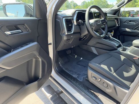 New 2026 GMC Canyon Elevation w/ Convenience Package image 13