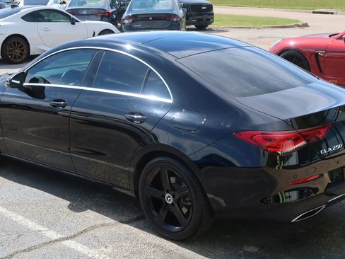 Used 2020 Mercedes-Benz CLA 250 image 12