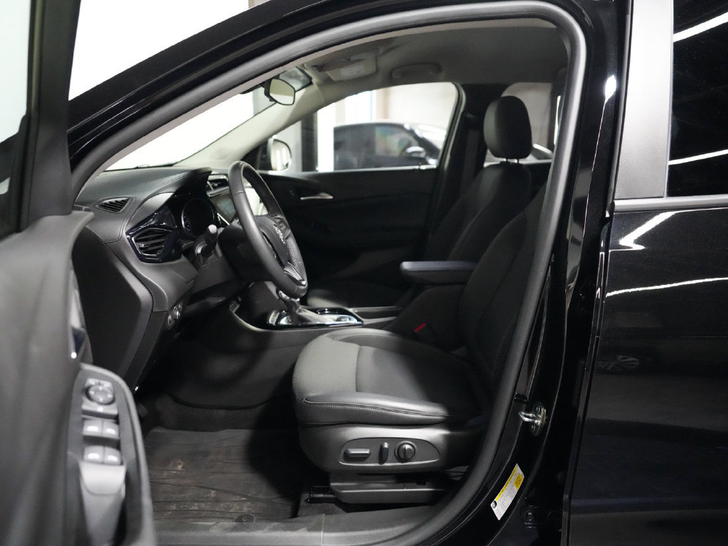 Used 2023 Buick Encore GX Select w/ Sport Touring Package AWD/4WD image 29