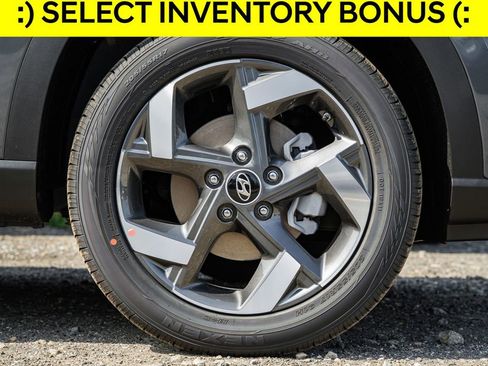 New 2026 Hyundai Venue SEL image 13