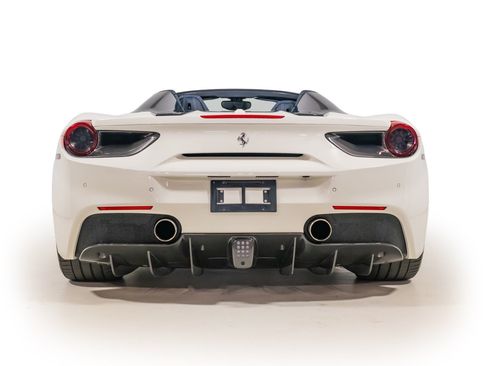 Certified 2017 Ferrari 488 Spider RWD image 14
